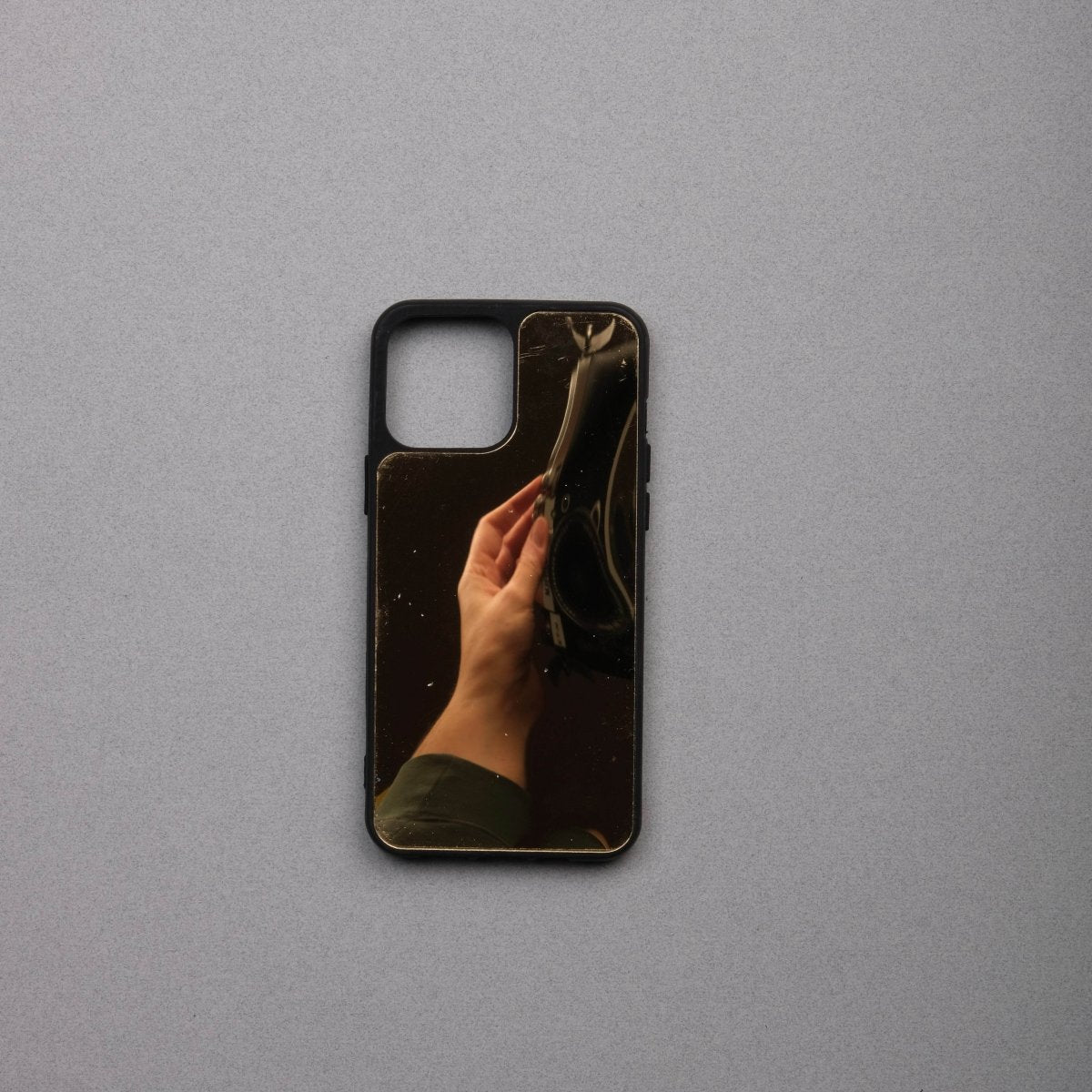 iPhone 13 Pro Max Mirror Telefon Kılıfı OUTLET - SUMTHINCS