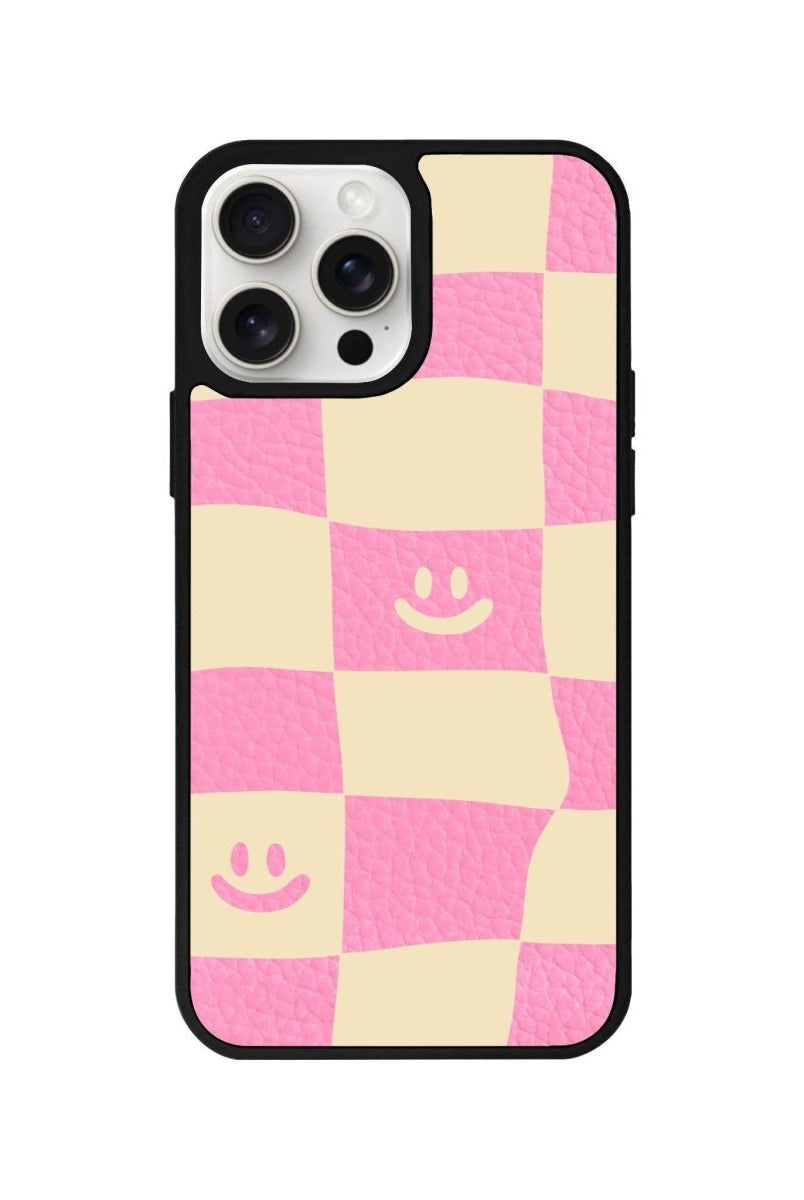 iPhone 14 Plus Smiling Check Leather Vegan Deri Telefon Kılıfı Pembe - SUMTHINCS