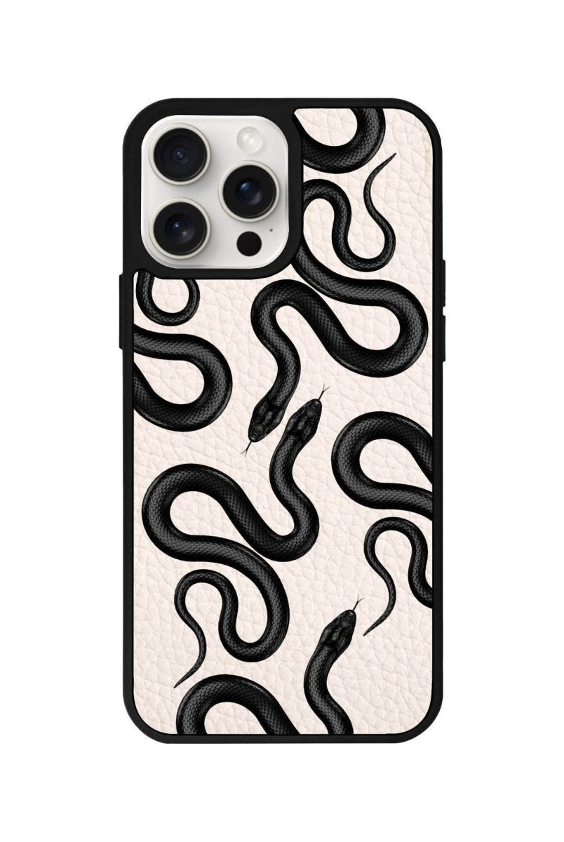 iPhone 14 Plus Snakes Leather Vegan Deri Telefon Kılıfı Bej - SUMTHINCS