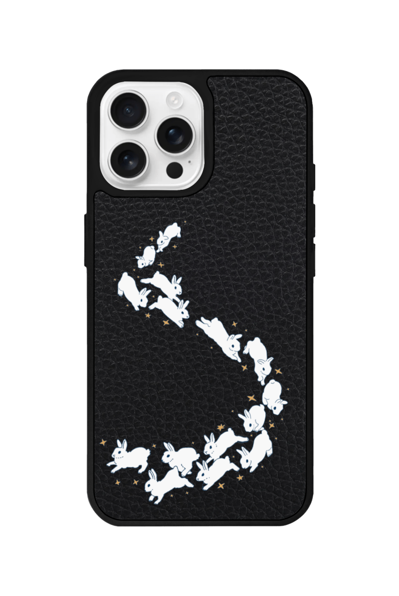 iPhone 15 Starry Bunnies Leather Vegan Deri Telefon Kılıfı Siyah - SUMTHINCS