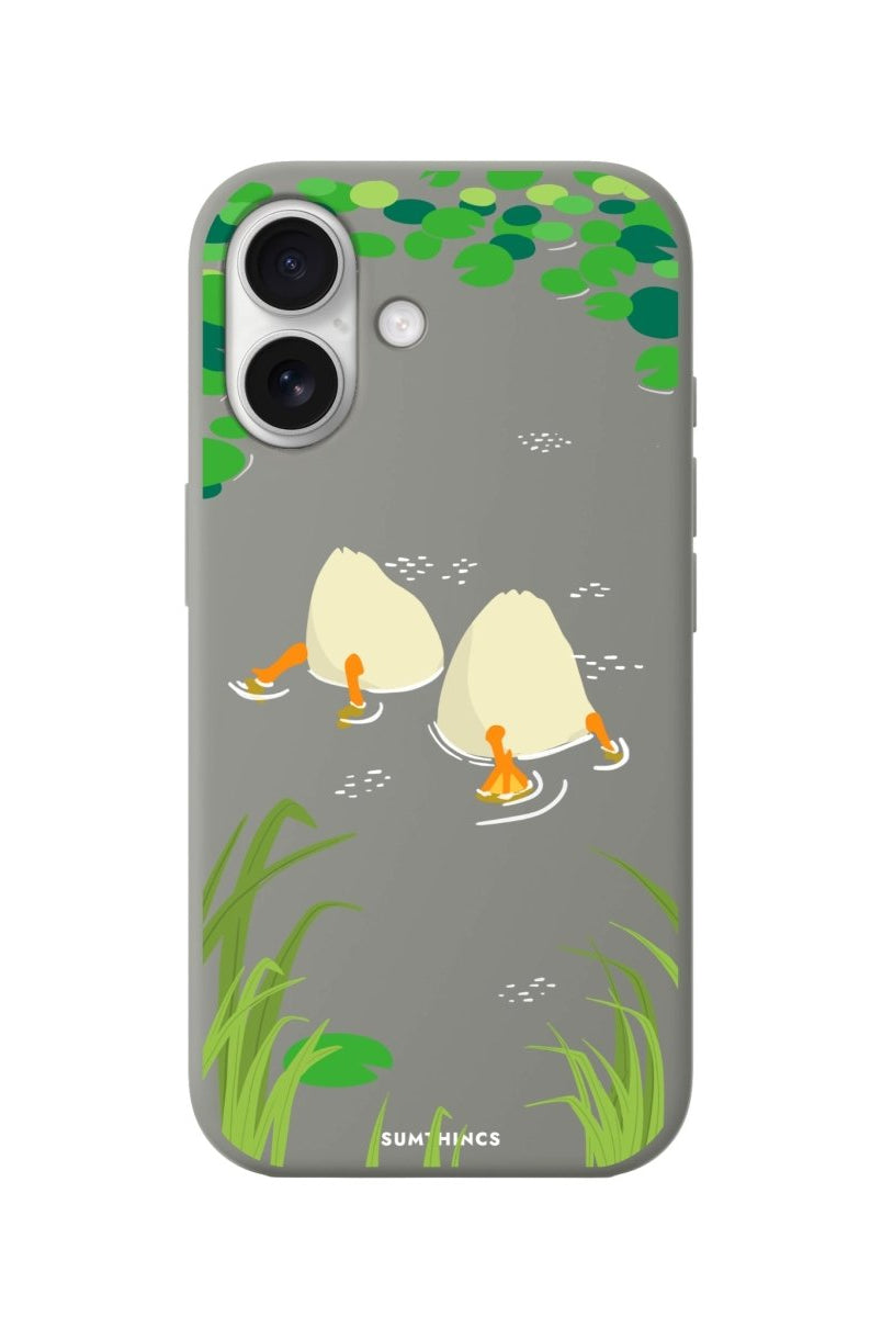 iPhone 16 Ducks Premium Telefon Kılıfı Gri - SUMTHINCS