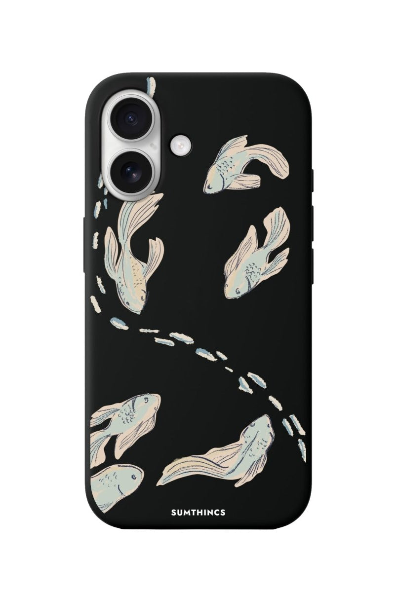 iPhone 16 Koi Fish Premium Telefon Kılıfı Siyah - SUMTHINCS