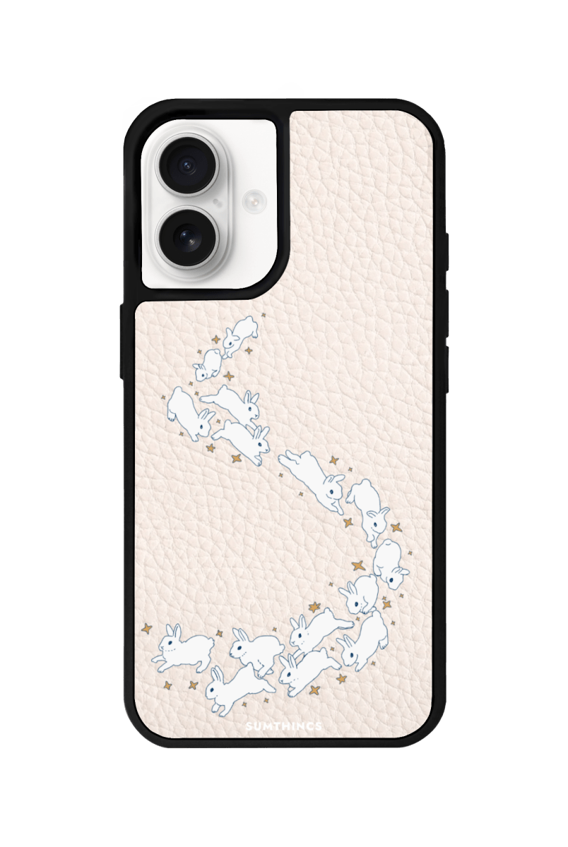 iPhone 16 Plus Starry Bunnies Leather Vegan Deri Telefon Kılıfı Bej - SUMTHINCS