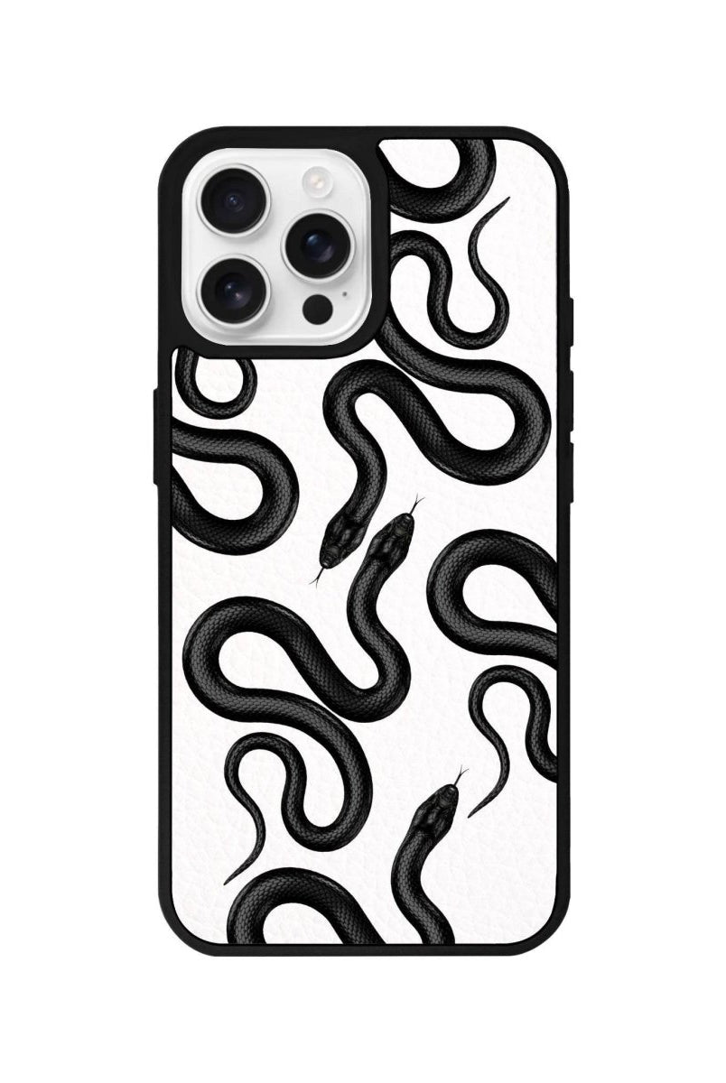 iPhone 16 Pro Snakes Leather Vegan Deri Telefon Kılıfı Beyaz - SUMTHINCS