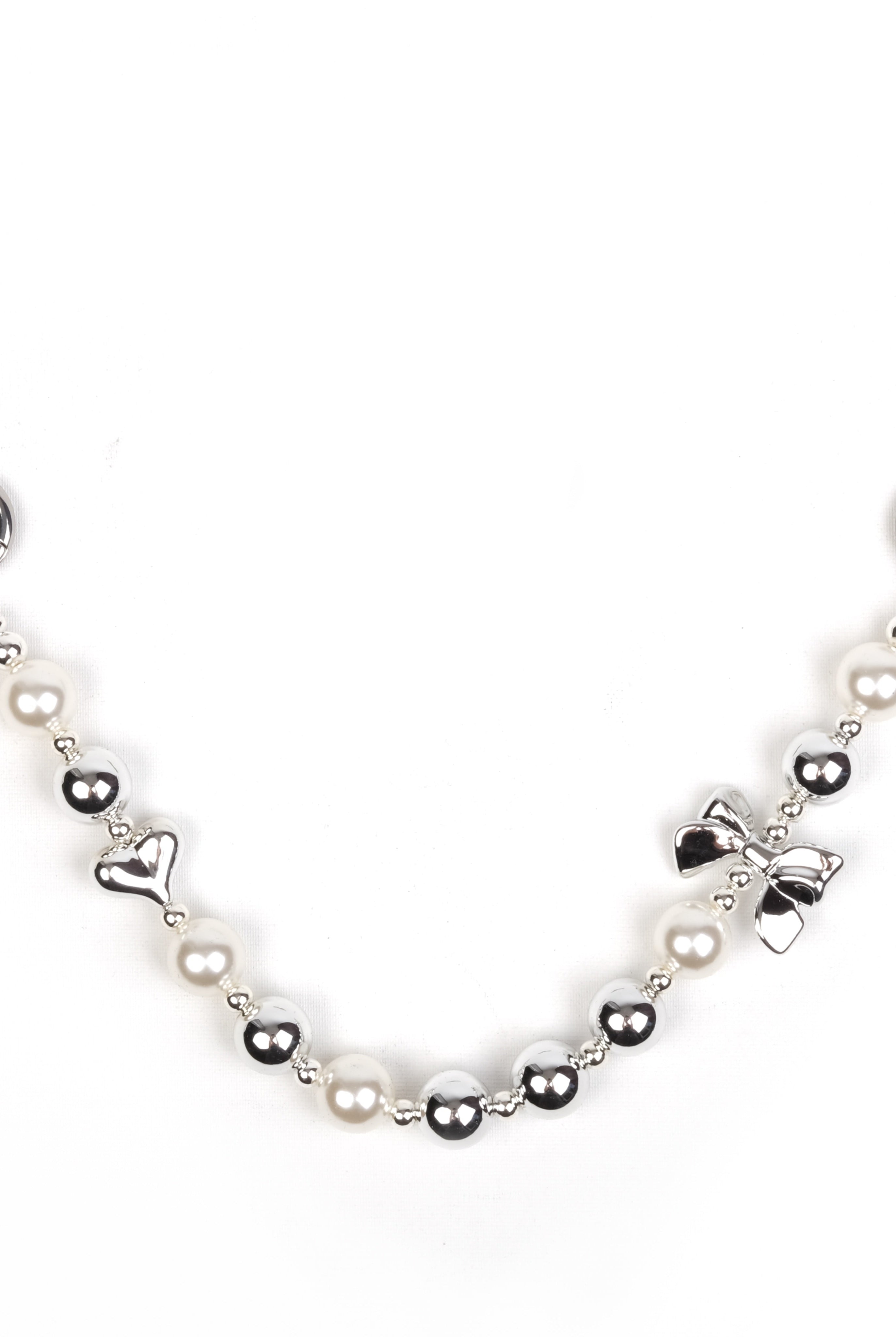 Pearls and Bow Charm Bilek Askısı - SUMTHINCS