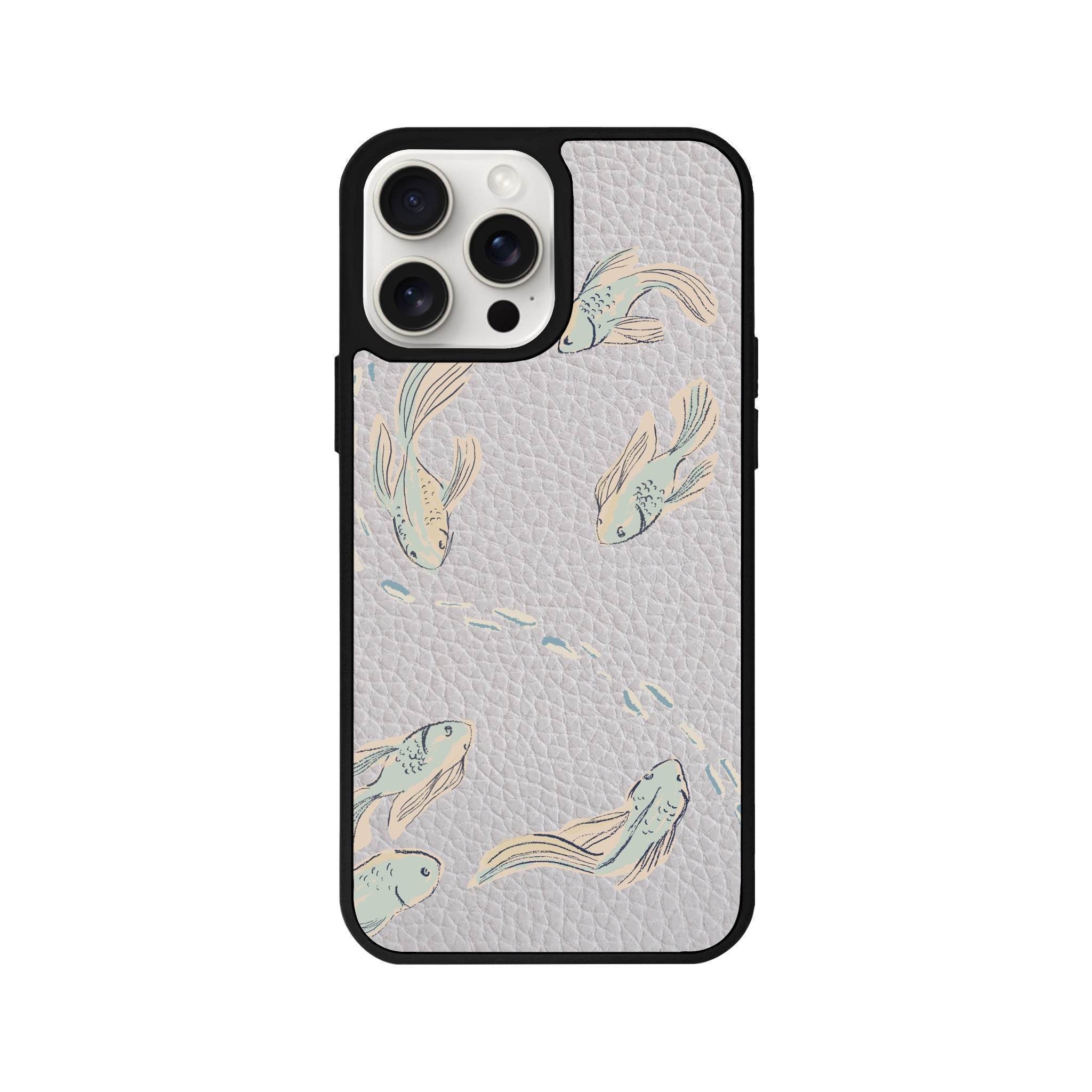 iPhone 14 Plus Koi Fish Leather Vegan Deri Telefon Kılıfı - SUMTHINCS