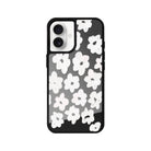 iPhone 16 Blossoms Mirror Aynalı Telefon Kılıfı - SUMTHINCS